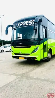 AJ Xpress Bus-Front Image