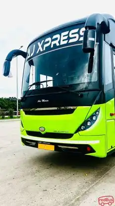 AJ Xpress Bus-Front Image
