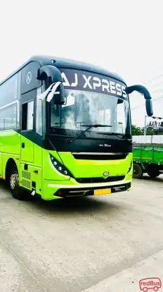 AJ Xpress Bus-Front Image