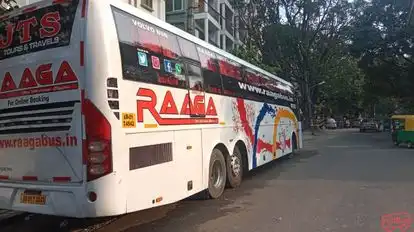 RAAGA BUS Bus-Side Image