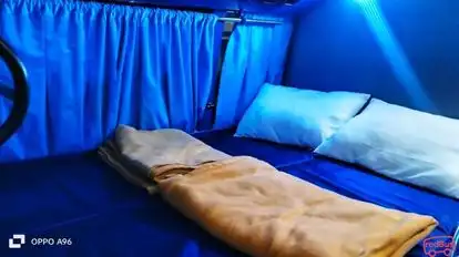 RAAGA BUS Bus-Seats Image