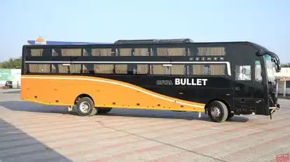 Poonia Transport Bus-Front Image