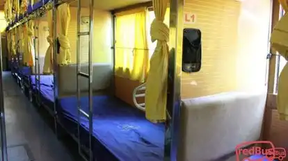 Neeta Travels Service(SPEEDLINK) Bus-Amenities Image