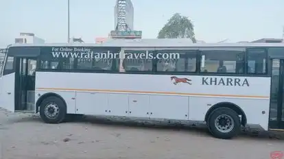 Ratan HR Travels Bus-Side Image