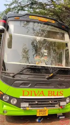 DIVA BUS Bus-Front Image