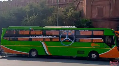 Sonali Holidays Bus-Side Image