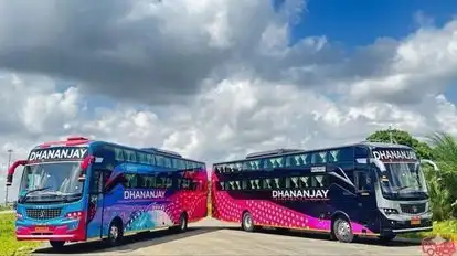 Dhanunjaya Travels Bus-Front Image