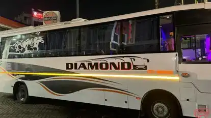 Diamond City Service Bus-Side Image