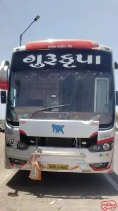 Gurukrupa Travels Bus-Front Image