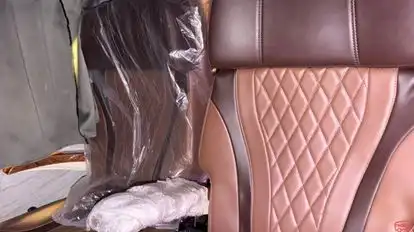 Rahul Travels  Bus-Seats layout Image