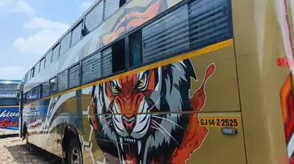 Shree Dattkrupa Travels Bus-Side Image