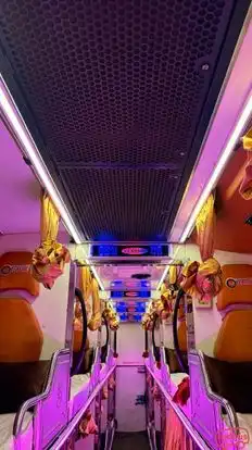 Rajhans Tours and Travels Bus-Seats layout Image