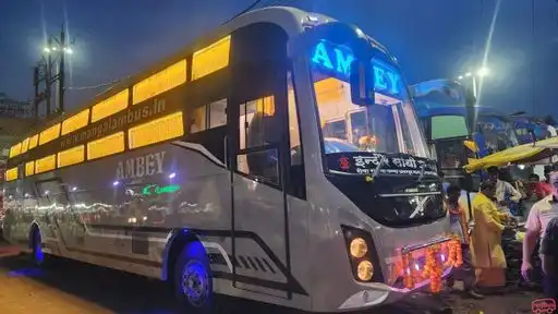 Sikha Manglam Travels Bus-Front Image