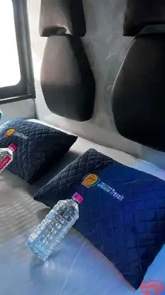 Hey Mahadev Travels Bus-Amenities Image
