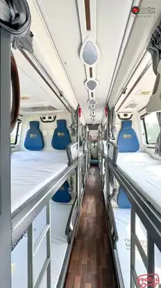 Naveen Travels (Durg) Bus-Seats layout Image