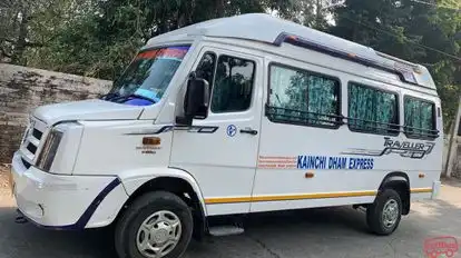 Kainchi dham express  Bus-Side Image