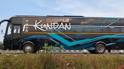 Kundan Travels  Bus-Side Image