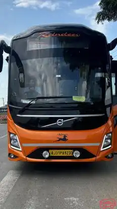 REINDEER TRANSIT Bus-Front Image