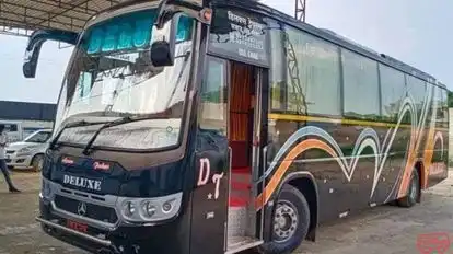 SANGAM TRAVELS Bus-Side Image