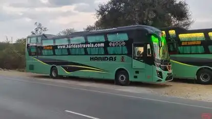 Haridas holidays Bus-Side Image