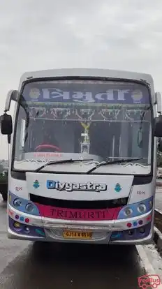 Trimurti Travels Bus-Front Image