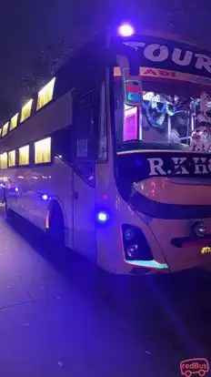 RK Holiday Bus-Side Image