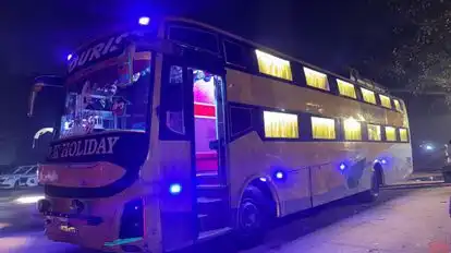 RK Holiday Bus-Side Image