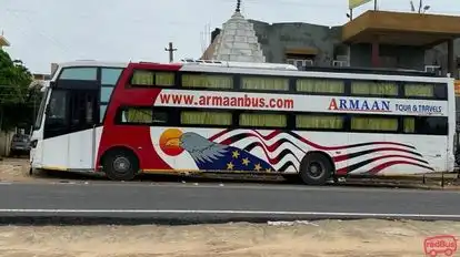 Armaan Tour & Travels Bus-Side Image