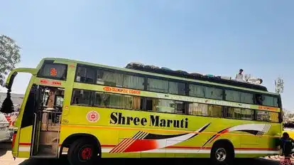 SHREE MARUTIKRUPA TRAVELS AND CARGO Bus-Side Image