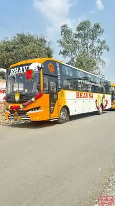 Bhavna Travels Bus-Side Image