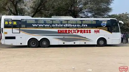 Shirdi Xpress	 Bus-Side Image