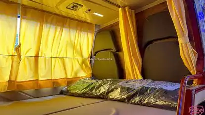 DREAMWAY LAVISH Bus-Seats Image