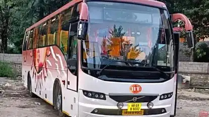 JN HOLIDAYS  Bus-Front Image