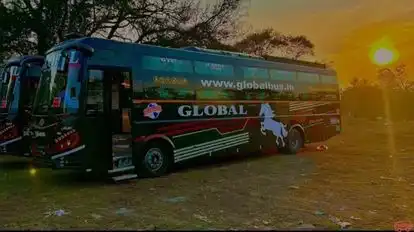 GLOBAL TOURIST Bus-Side Image