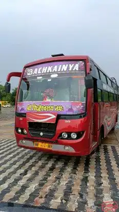 Bachkaniya Travels Bus-Front Image