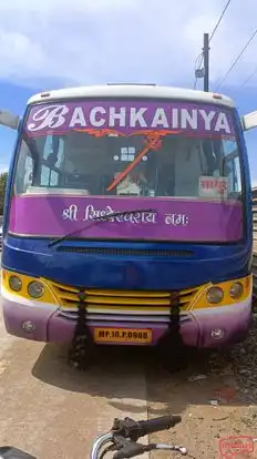 Bachkaniya Travels Bus-Front Image