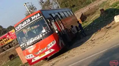 KGN Bus Service  Bus-Side Image