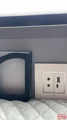 SHREE SHAKTI TRAVELS AND CARGO Bus-Amenities Image