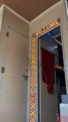 SHREE SHAKTI TRAVELS AND CARGO Bus-Amenities Image