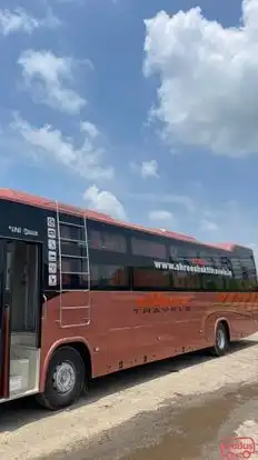 SHREE SHAKTI TRAVELS AND CARGO Bus-Side Image