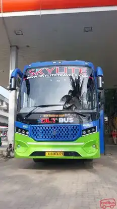 Skylite Travels Bus-Front Image