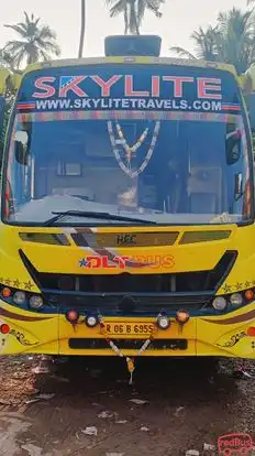 SKYLITE TRAVELS Bus-Front Image