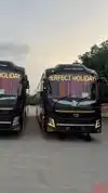 Perfect Holiday Bus-Front Image