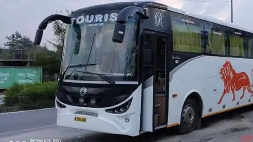 Royal Travels Hills Bus-Front Image