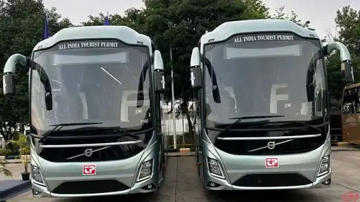 Royal Travels Hills Bus-Front Image