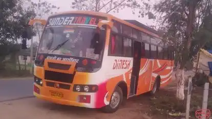 Sunder Travels Bus-Front Image
