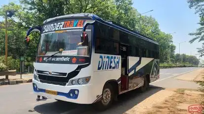 Sunder Travels Bus-Front Image