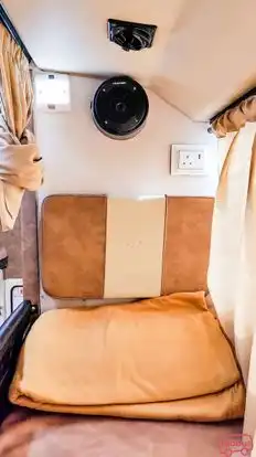 Vignesh TAT Bus-Amenities Image