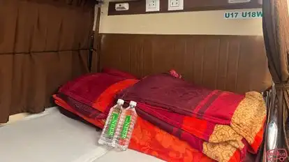 Sri Sai Express Bus-Amenities Image