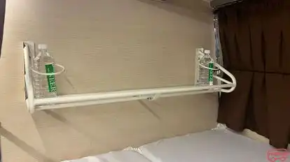 Sri Sai Express Bus-Amenities Image